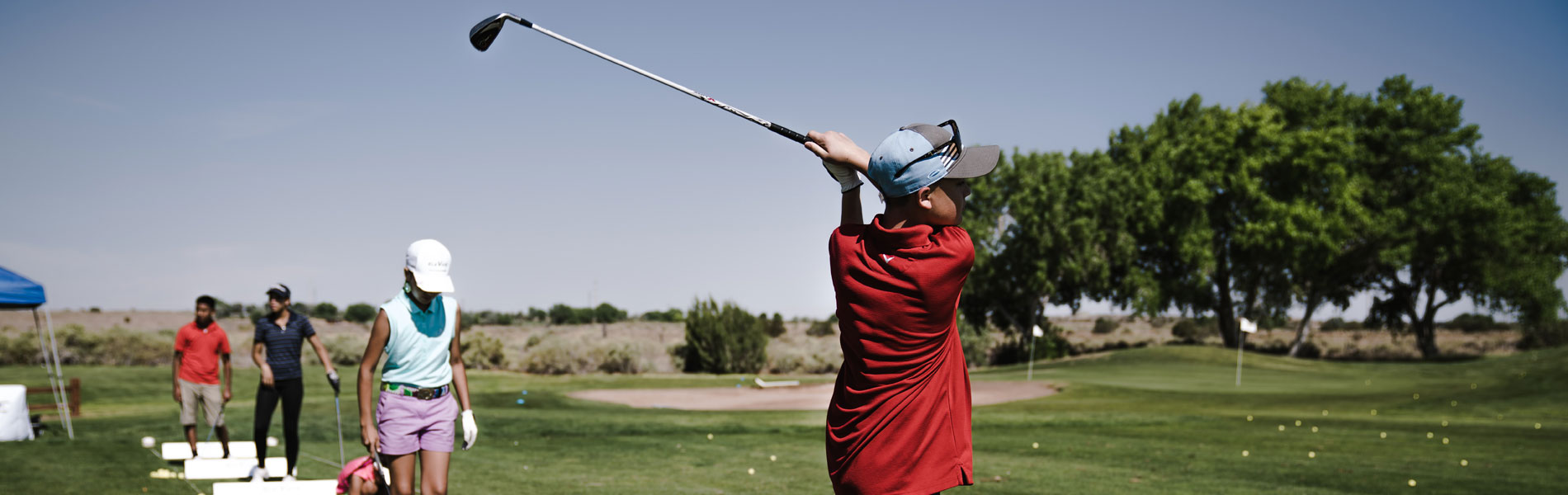 motivos-por-los-que-los-niños-deben-jugar-al-golf-jason-floyd-golf-academy